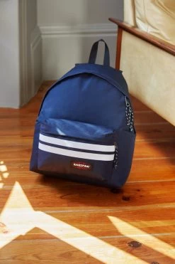 Eastpak Padded Pak'r Rugzak 24l Reflective Cloud -Kantoor Artikelen product 694711