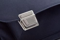 Jeune Premier Boekentas It Bag Midi 17 L Tiger Navy - 38x30x14.5 Cm 15 Jeune Premier Boekentas It Bag Midi 17 L Tiger Navy - 38x30x14.5 Cm -Kantoor Artikelen product 835926