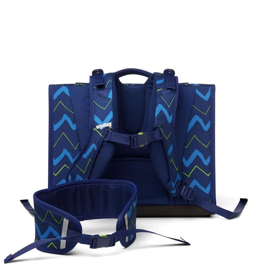 Ergobag Click Boekentas Soccer FanBear 15 L - 38x30x14 Cm - Met Reflectoren 2 Ergobag Click Boekentas Soccer FanBear 15 L - 38x30x14 Cm - Met Reflectoren - Afbeelding 2