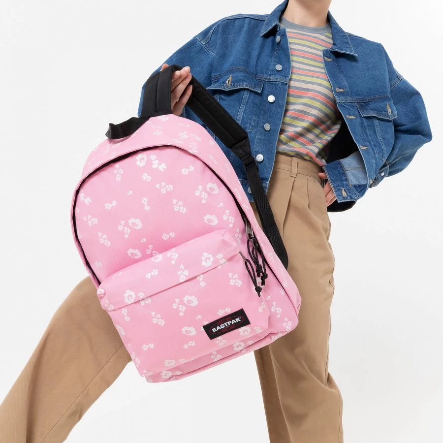 Eastpak Out Of Office Rugzak 27 L Flower Shine Pink - 29.5x22x44 Cm 1 Eastpak Out Of Office Rugzak 27 L Flower Shine Pink - 29.5x22x44 Cm